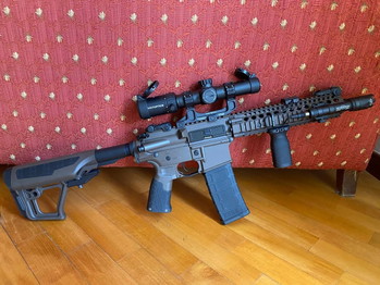 Afbeelding 3 van ICS Daniel Defense mk18 s3, never used in a game. 0.90 joule, completely stock