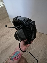 Afbeelding van M32H EARMOR communicatie set + EMERSON fast helm MH