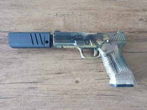 Bild für WE GP1799 T8 CAMO plus silencer