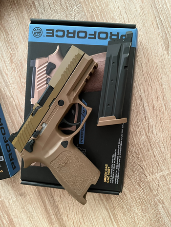 Bild 4 für Sig Sauer Proforce P320 M18 incl extra mag en koffer