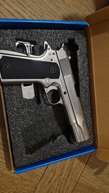 Afbeelding 2 van Cybergun Coltb1911 Silver