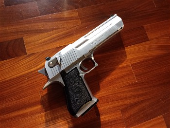 Image 2 pour Desert Eagle .50AE Silver by Cybergun/WE