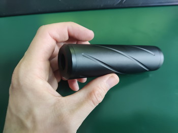 Image 3 for Novritsch suppressor with integrated pistol adapter