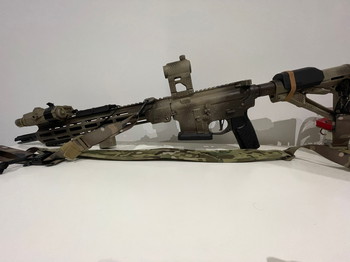Afbeelding 2 van Custom painted GHK M4 + mags
