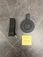 Afbeelding van AirTac VFC / Umarex MP7 GBB HPA Adapter + Tokyo Marui MP5 Drum Mag