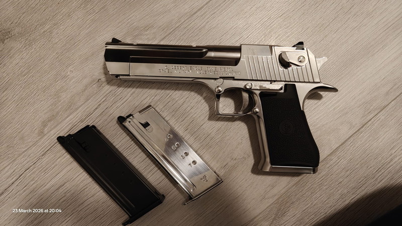 Image 1 pour Tokyo Marui Desert Eagle Zilver met 2 magazijnen