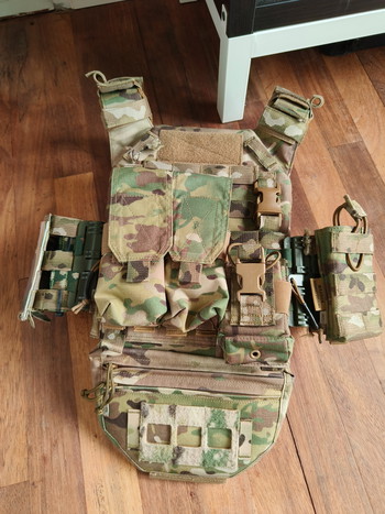Image 2 for 2 Warrior assault plate carriers