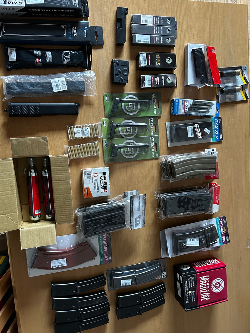 Bild 1 für Assortiment magazijnen te koop
