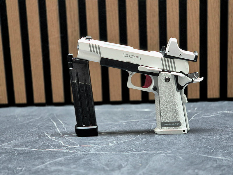 Afbeelding 1 van Hi-Capa 5.1 D.O.R. White Tokyo Marui | GBB | Custom