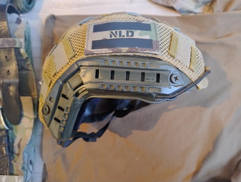 Image 3 pour Kleding/Platecarrier/Helm set multicam incl. tas