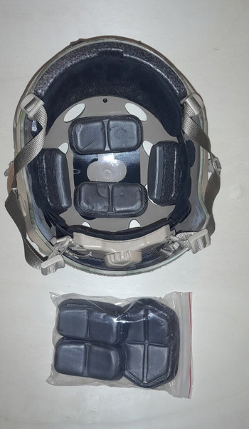 Bild 2 für Tactical Helmet