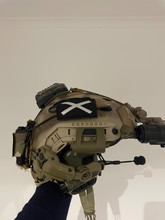 Image pour Custom painted Emerson fast helmet + attachments