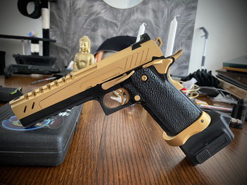 Image 2 for Hi-Capa 5.1 Split Black/Gold