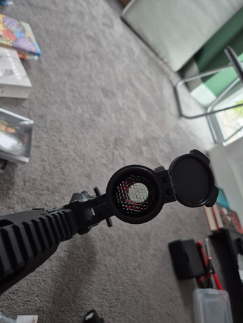 Bild 3 für Trijicon MRO Killflash Flip Cap