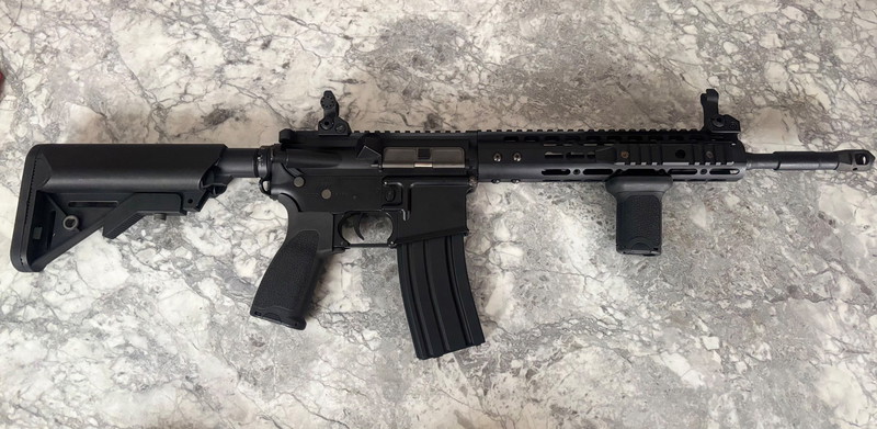 Afbeelding 1 van M4 / MK18 | Specna Arms Edge | AEG