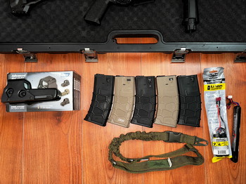 Afbeelding 4 van VFC Avalon Saber CQB DX (incl. koffer) + toebehoren
