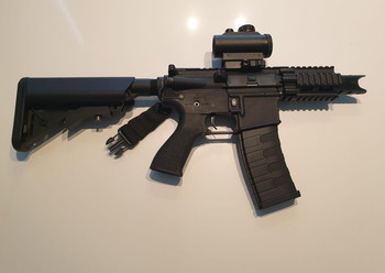 Imagen 3 de fire hawk G&G met red dot