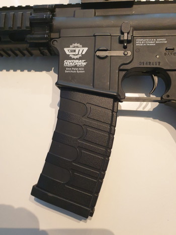 Imagen 4 de fire hawk G&G met red dot