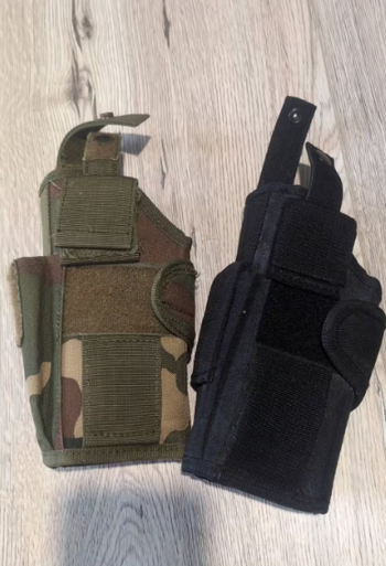 Bild 2 für Holster universel Woodland ou noir