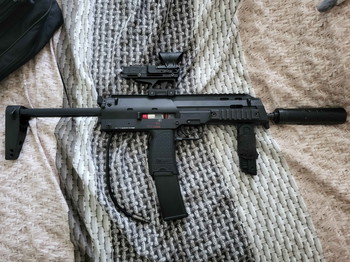 Bild 2 für Custom-Built Airsoft MP7 HPA with Polarstar F2 Ruilen mag ook!