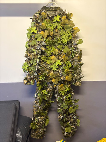 Imagen 2 de Ghillie suit met veel accessoires M/L kleur amber