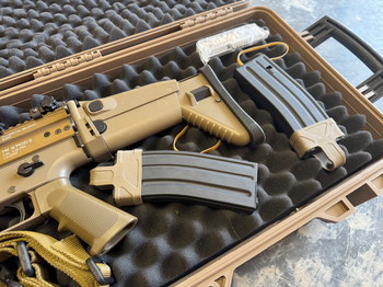 Imagen 2 de Tokyo Marui SCAR-L CQC STANDAARD Starterspakket