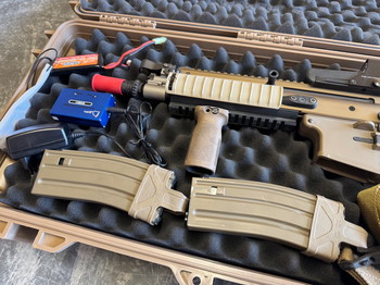 Imagen 3 de Tokyo Marui SCAR-L CQC STANDAARD Starterspakket