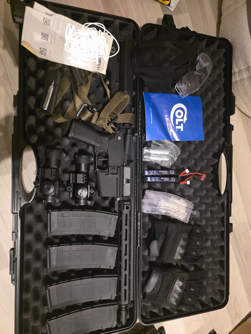 Image 1 for Complete Airsoft Set.
