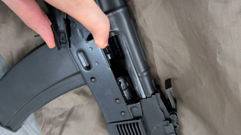 Afbeelding 4 van GHK AKS74M GBBR Airsoft (Folding Stock)