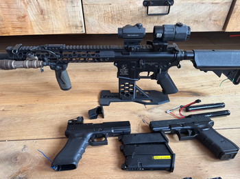 Imagen 5 de Complete Airsoft set met 1 Replica & 2 Handwapens
