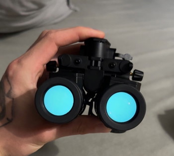 Image 3 pour PVS-31 Gen 2+ NVG White Phosphor | Factory New | Full Set
