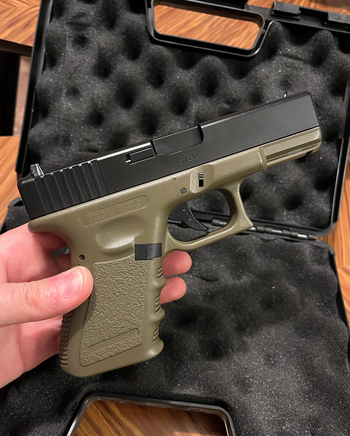 Image 3 for Réplique Glock 32 KJ Works couleur TAN superbe état + malette