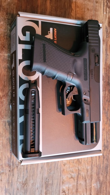 Image 2 for Een nieuwe Glock 19 GEN4.