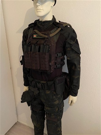 Afbeelding 2 van Black camo uniform