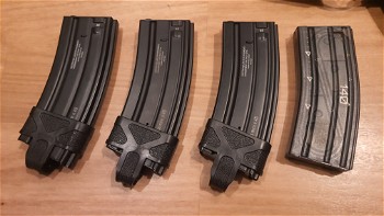 Afbeelding 3 van Umarex HK416A5 gen2 incl. 4 magazijnen en 2x 1100mah 11.1v Lipo accu's.
