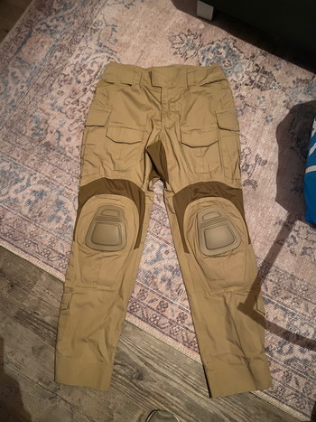Imagen 3 de 2 pantalones Tactical: tang y gris. Talla M