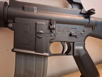 Image 2 for Cybergun x VFC Colt M16A1 - GBB - NEAR MINT - F-MARK
