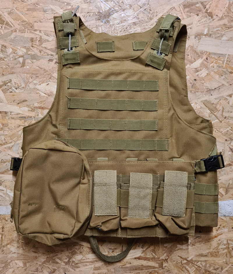 Image 1 for Plate Carrier tan incl pouches