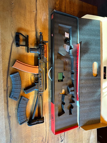 Imagen 2 de E&L ak74u