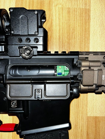 Image 3 for Begadi M4 NOVA Daniel Defense MK18Look  S AEG  Voll getunt Schalldämpfer Red Dot mit Booster 5 Mag.