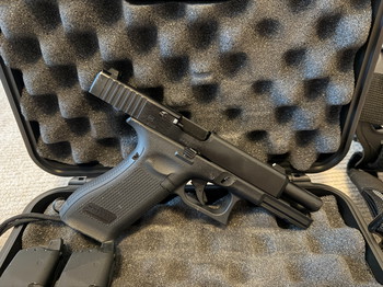 Imagen 3 de Glock G17 Gen5 Gaz (Umarex)