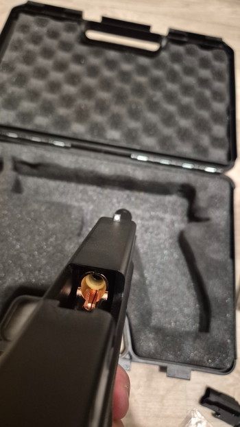 Bild 3 für Umarex Glock 17 gen 4 - zo goed als nieuw