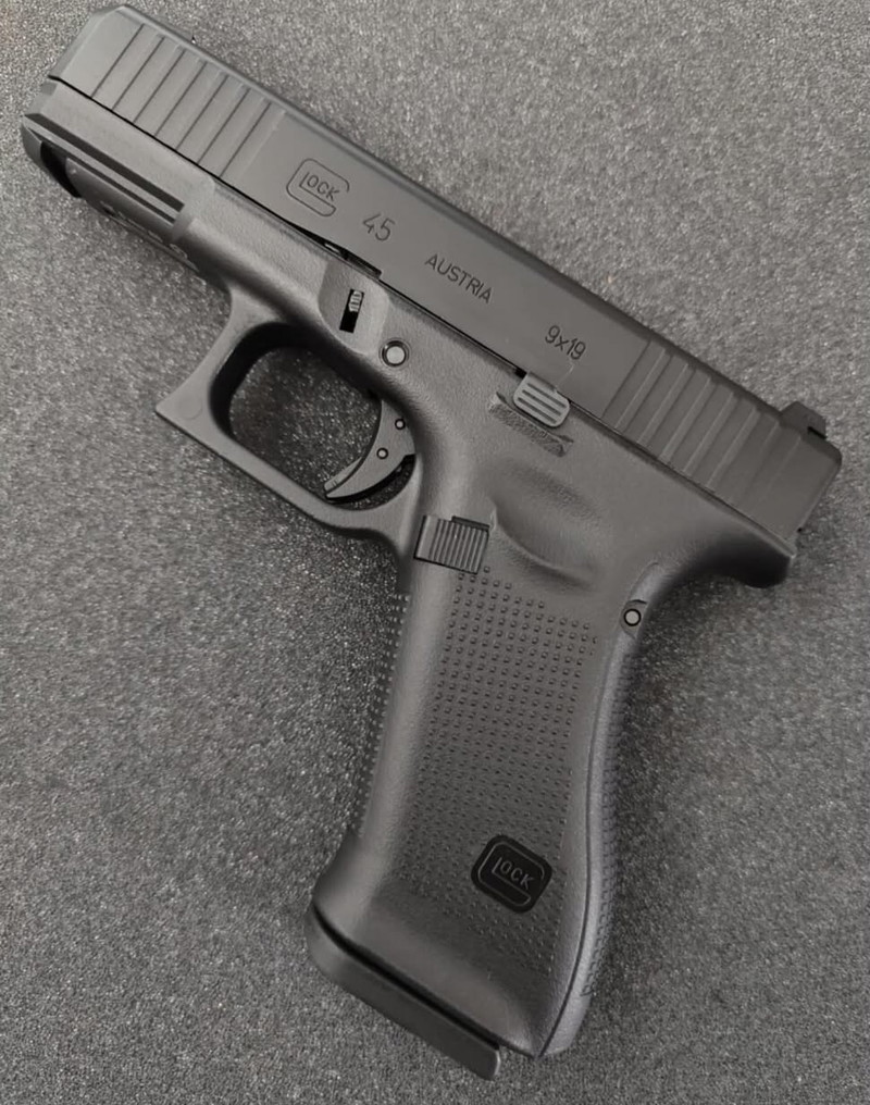 Image 1 for New Umarex Glock 45 gen 5 + 2 mags