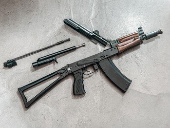 Bild 4 für VFC AKS74U + MLOK Handguard