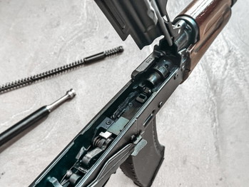 Bild 5 für VFC AKS74U + MLOK Handguard
