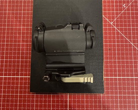 Image for Aimpoint T2 on a 39mm LRP mount.