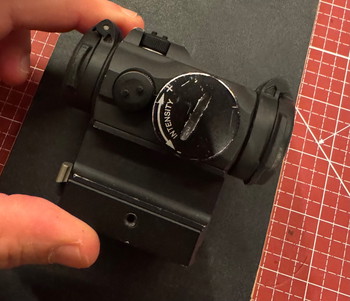 Image 2 for Aimpoint T2 on a 39mm LRP mount.