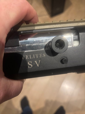 Image 2 pour 3 Replicas