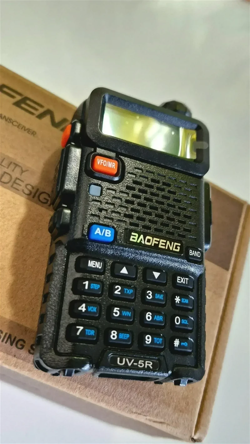 Image 1 for BAOFENG UV-5R (INCL PTT) - COMBI DEAL