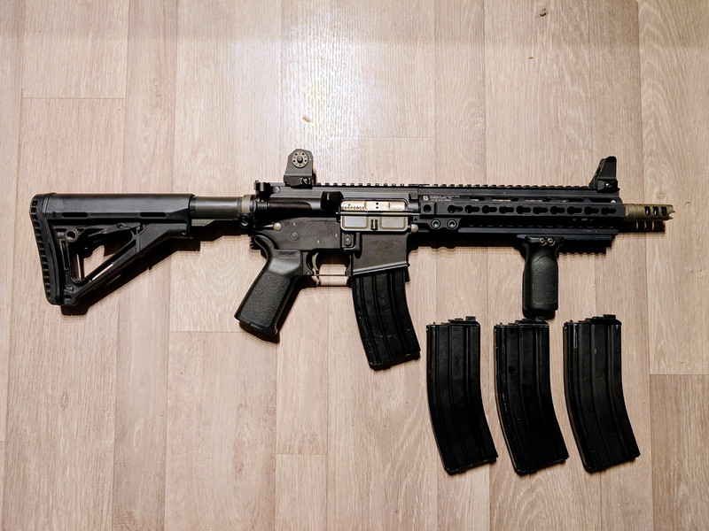 Imagen 1 de WE M4A1 with custom engraving and Ra-tech upgrades